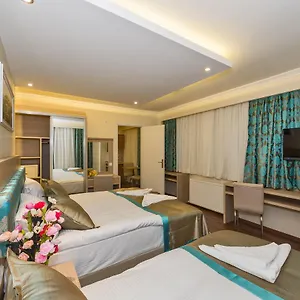 Le Premier House Apart Otel